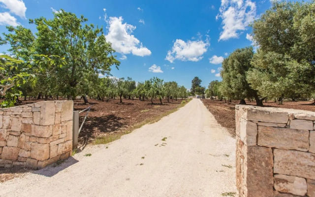 Trullo del Mandarino con piscina