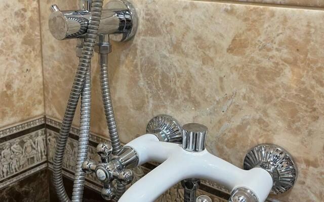 Апартаменты в 7-м микрорайоне 25