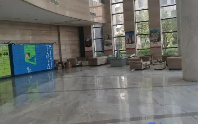 Vienna Hotel (Wuhan Aeon Jiangxiaketing Metro Station)