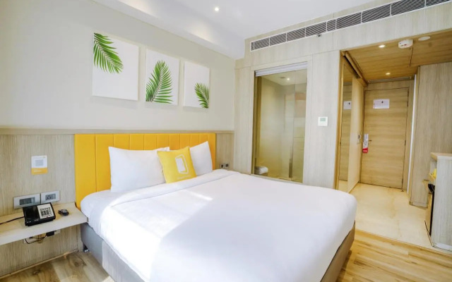 Bloom Hotel - Karol Bagh