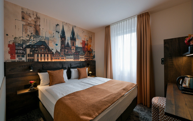 Miramar Hotel