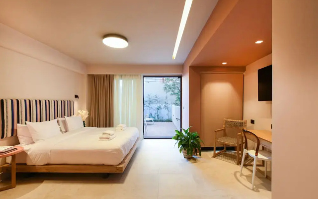 Pavo Art Hotel
