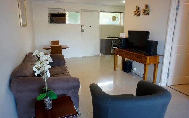 Studio 3 - ground floor Fremantle apartment