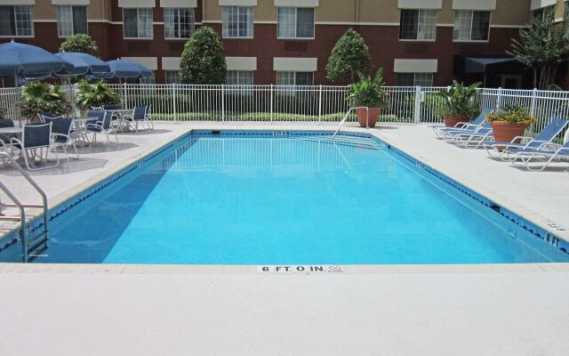 Extended Stay America Suites Orlando Southpark Equity Row