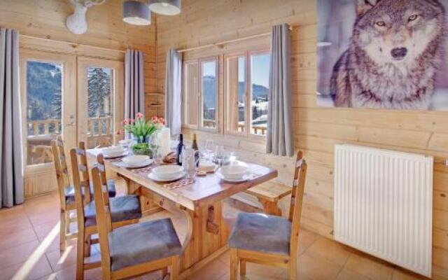 Chalet des Momes - OVO Network