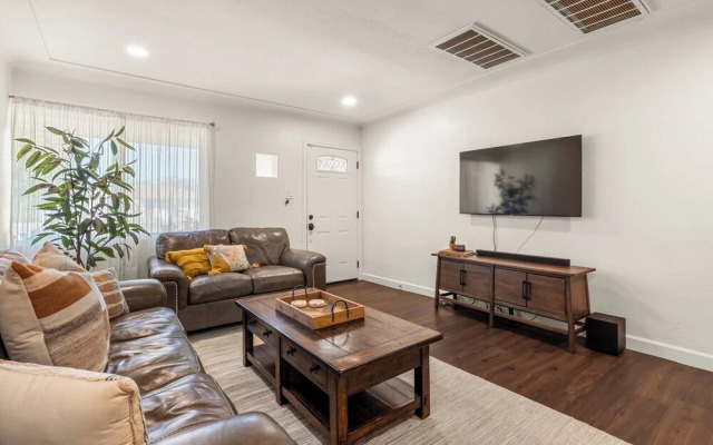 Campbell - Foodie Paradise w Pool Games Nightlife