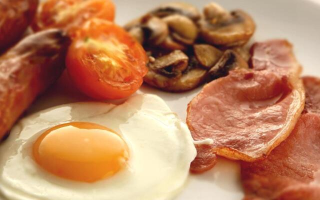 Crowne Plaza Belfast by IHG