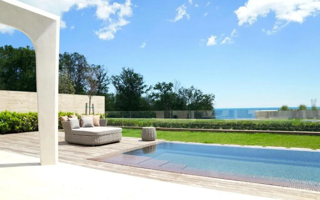 Vaya Beach Resort	