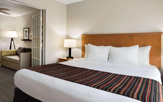 Country Inn & Suites by Radisson, Columbus Airport, OH