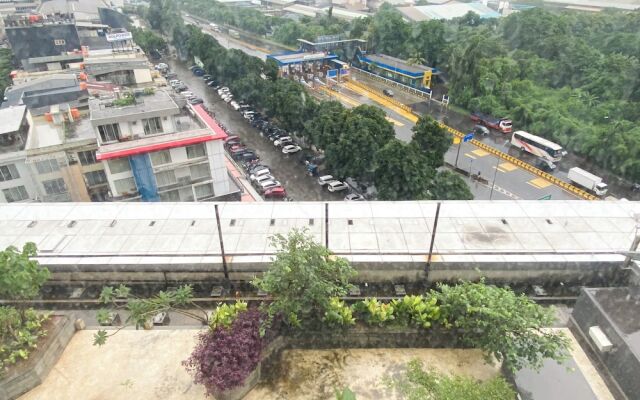 Homey Studio At Pollux Chadstone Apartment