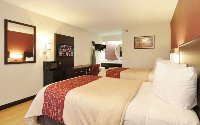 Red Roof Inn PLUS+ Chicago - Hoffman Estates
