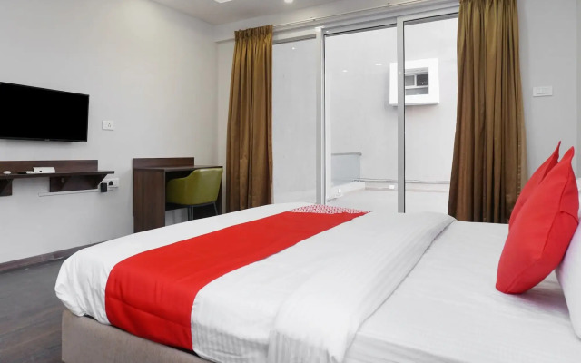 OYO 16832 I suites