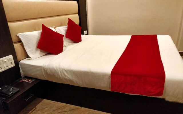 Goroomgo Alfa Charbhag Lucknow