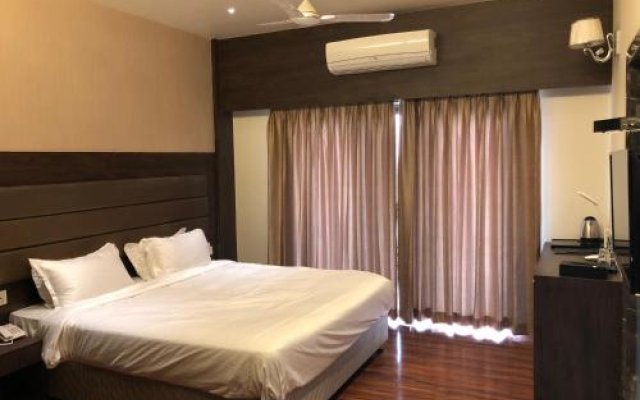 Hotel Sharanam