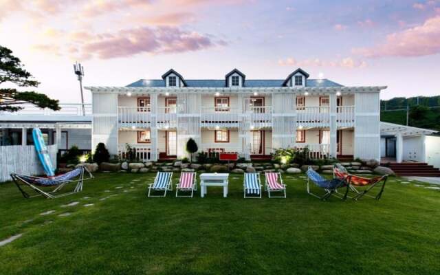 Goseong Sunrise Pension