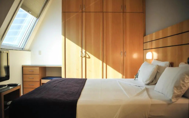 San Diego – Lourdes Suites