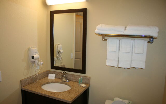 MainStay Suites Jacksonville near Camp Lejeune