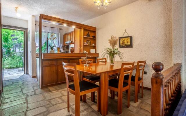 Luxury house in Elani beach 100m by the sea