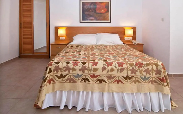 Lycia Hotel