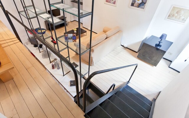 Rental In Rome Riari Loft