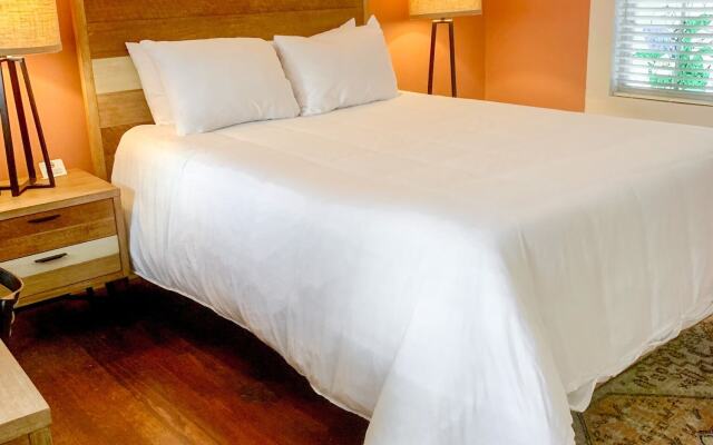 Beach Drive Inn Bed & Breakfast