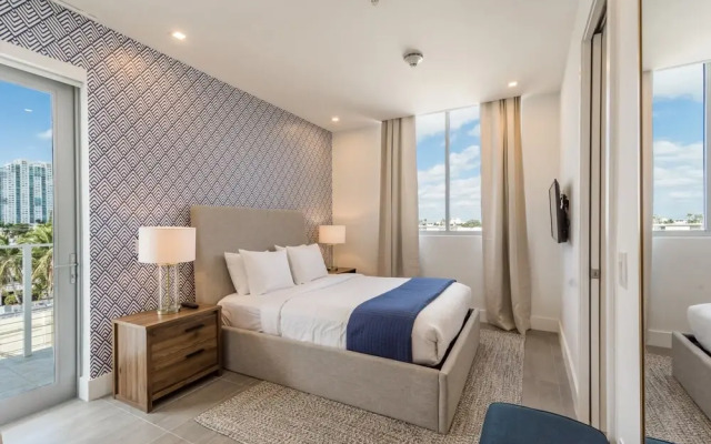 VHC Luxury Apartments 538 Apt. #302