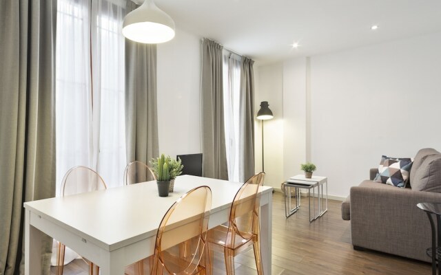 Uma Suites Barceloneta Beach