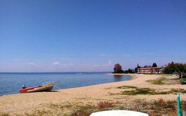 Apartment in Gerakini , 50 meters far from beach