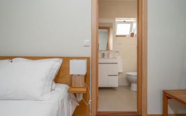 Peach Hostel & Suites