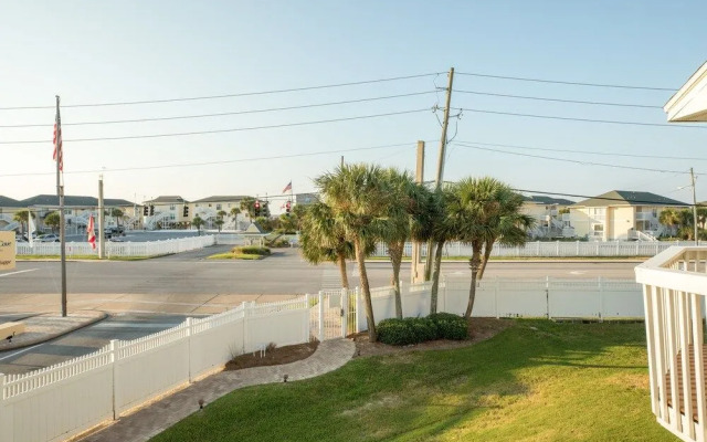 Sandpiper Cove 9203 2 Bedroom Condo by RedAwning