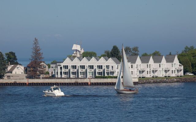 South Pier Inn