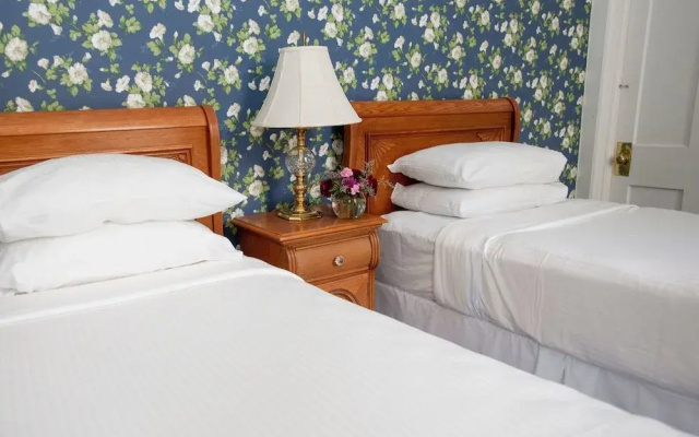 Athenaeum Hotel