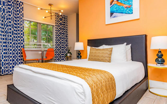 Oceanside Hotel and Suites
