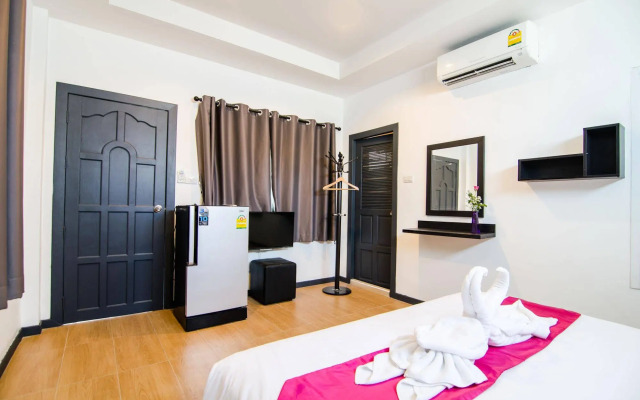 Colora Hotel Phuket