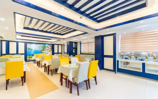 Yiwu Ruifeng Hotel