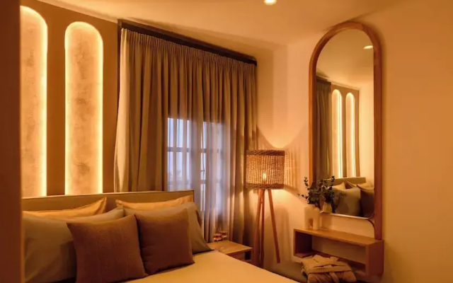 Themis Goddess Cave Suites