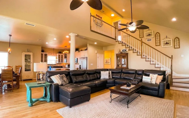 Bishop's Beach by Ryson Vacation Rentals