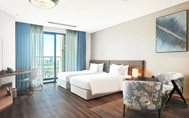 Centre Point Danang Hotel & Residence