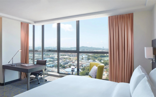 Hilton Garden Inn Puchong – Guest Rooms – Puchong
