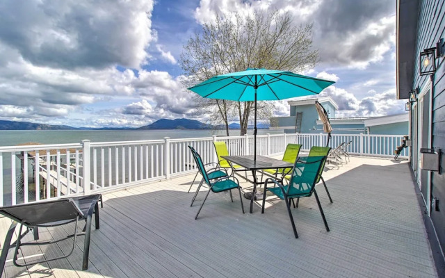 Spacious Lakeport Home w/ Dock & Mtn Views!
