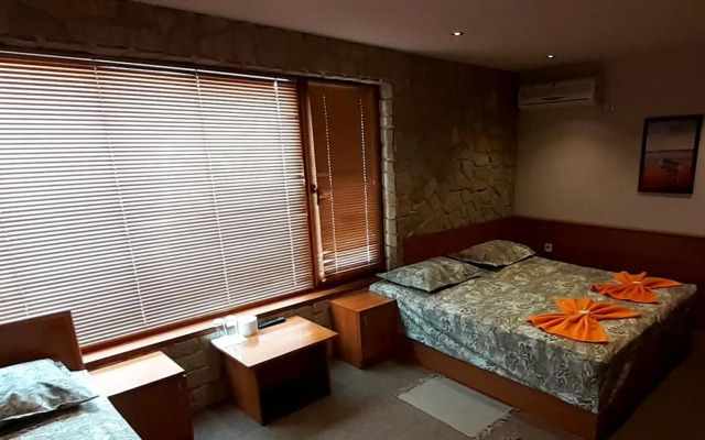 Семеен хотел Къща Тодорови