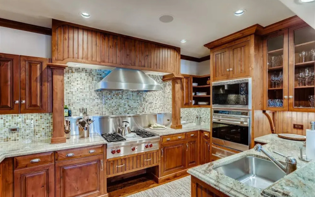 1-#42 4BD One Willow Bridge Road