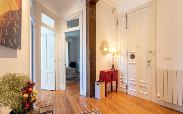 OLD TOWN VII apartment by Aston Rentals