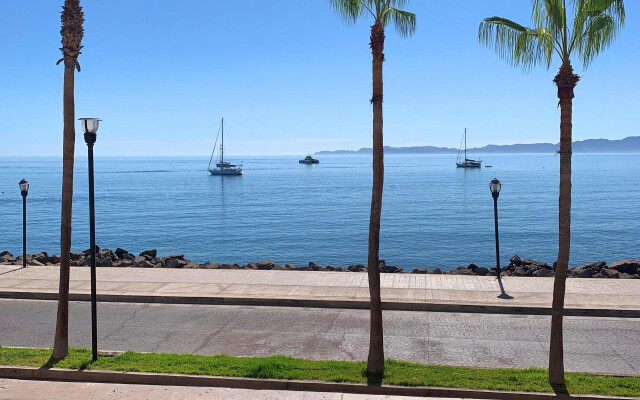 La Mision Loreto Hotel