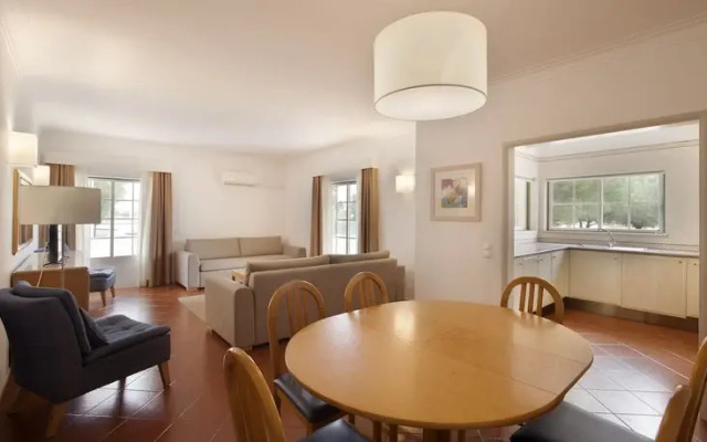Vau Ms Apartments