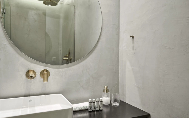 Patriarchou 4bd Art Deco Penthouse