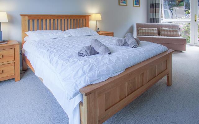 Ragged Staff - 3 Bedroom Holiday Home - Saundersfoot