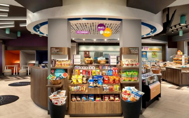Tru by Hilton Grantville, PA