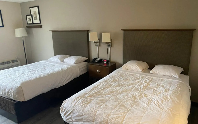 Quality Inn Rochester Airport