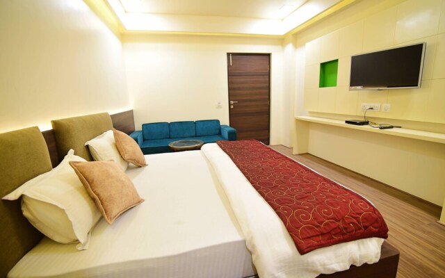 Hotel Shyampuriya Palace